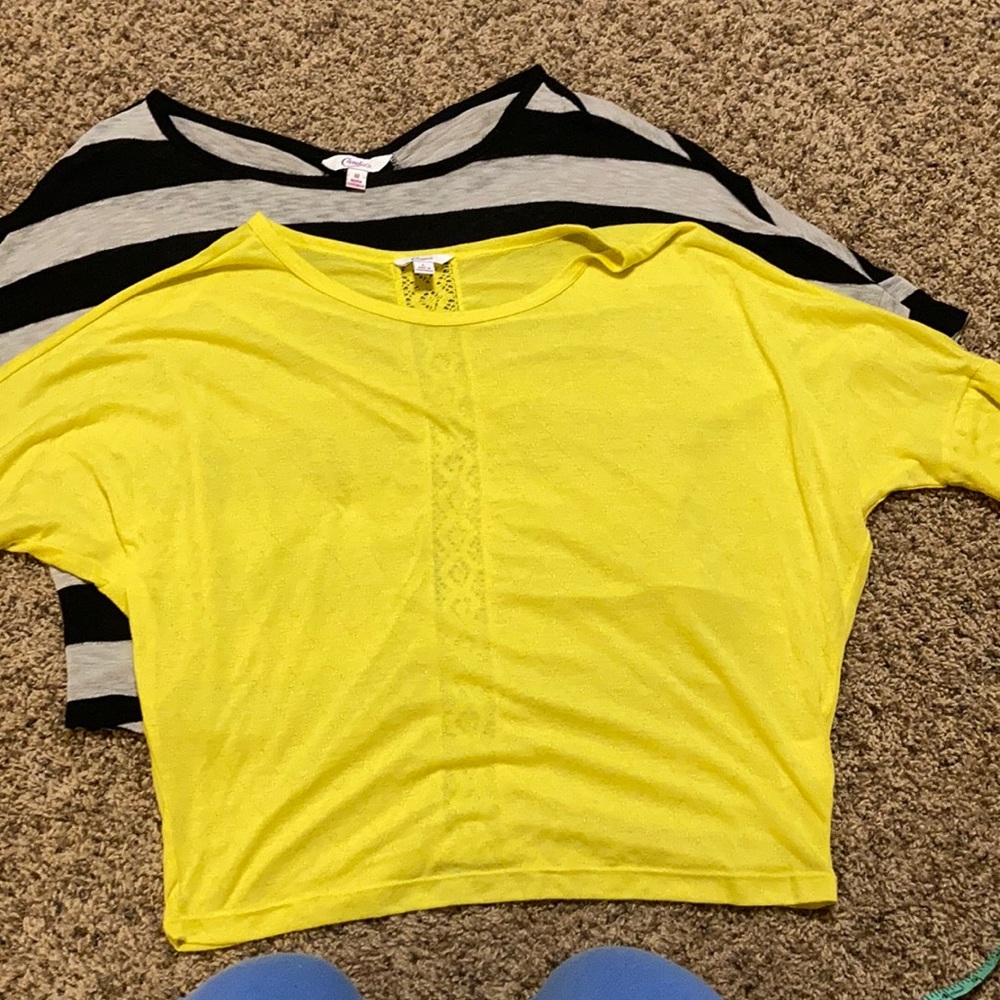 Lot of 2 Dolman elbow length shirts M/L